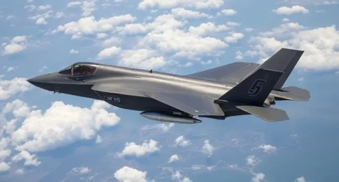 lockheed martin receives $250m dod contract modification for f-35 systems